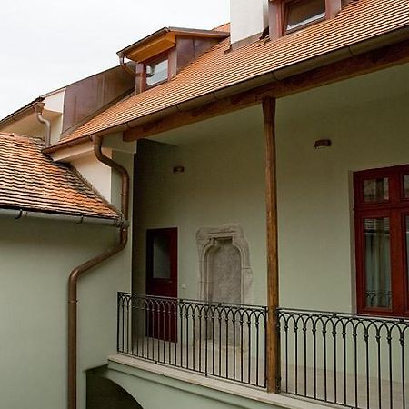 Penzion Zlaty Vul زنويمو المظهر الخارجي الصورة