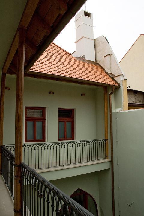 Penzion Zlaty Vul زنويمو المظهر الخارجي الصورة
